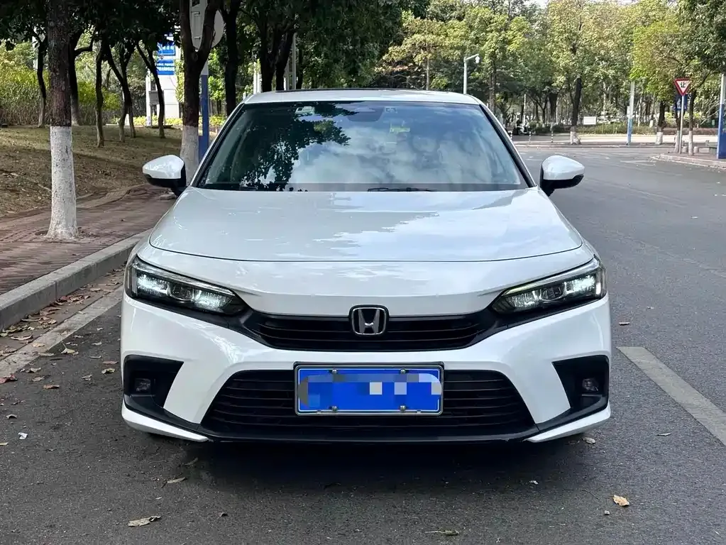 Honda Civic 2022 из CN, фото 2