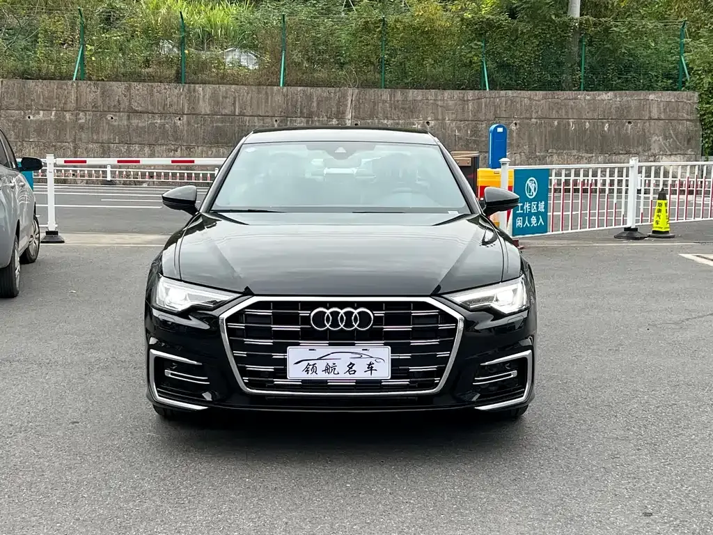 Audi A6L — фото 2