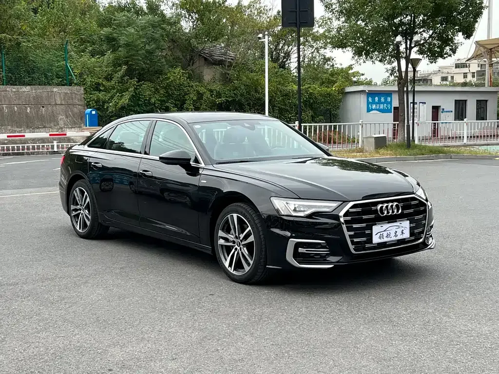 Audi A6L — фото 3