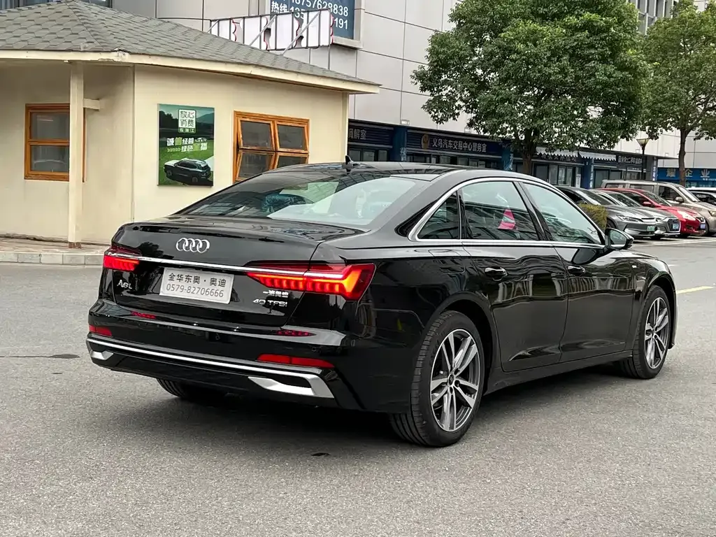 Audi A6L — фото 4
