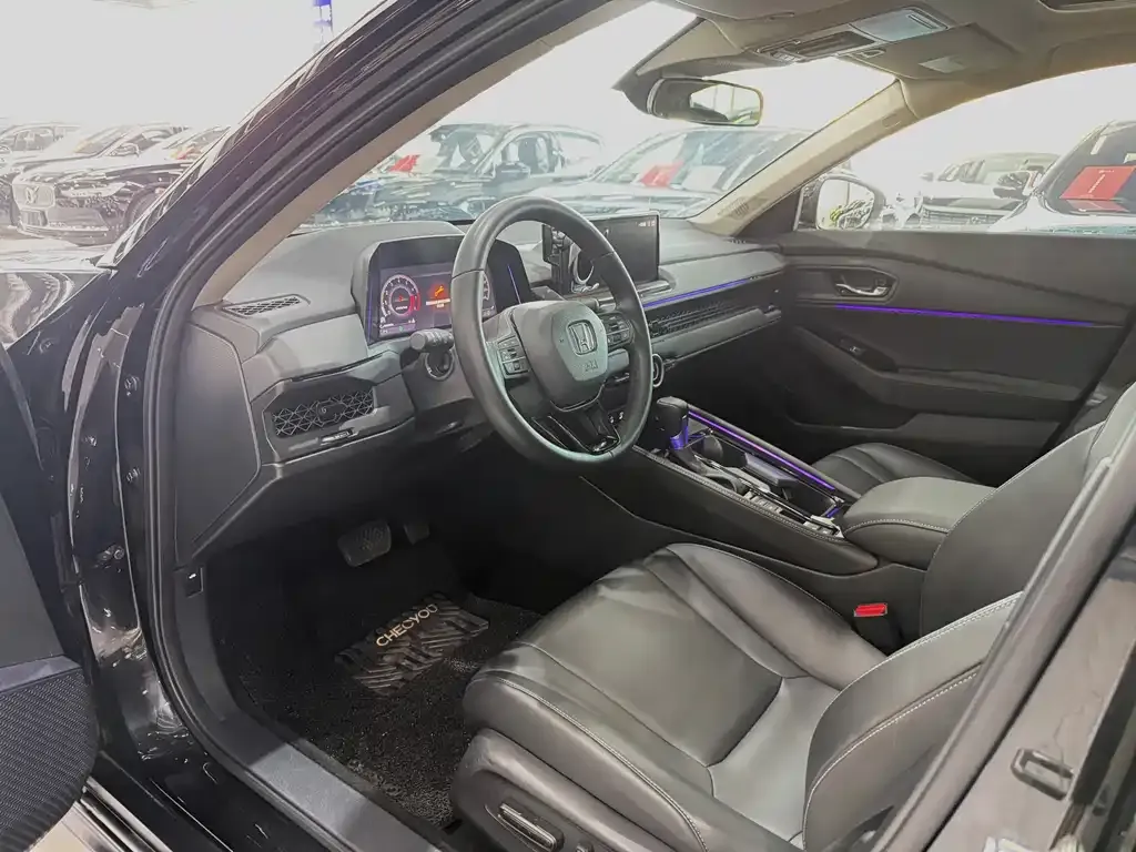 Honda Accord — фото 4