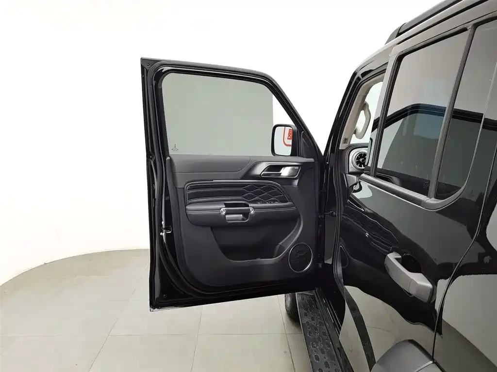 Tank 300 2021 из CN, фото 8