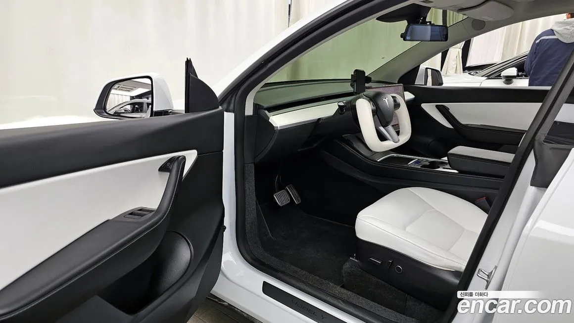 Tesla Model Y 2022 из KR, фото 10