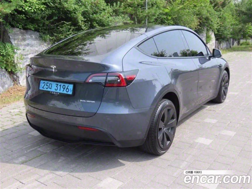 Tesla Model Y 2022 из KR, фото 3