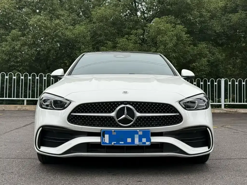 Mercedes-Benz C-Class 2023 из CN, фото 2