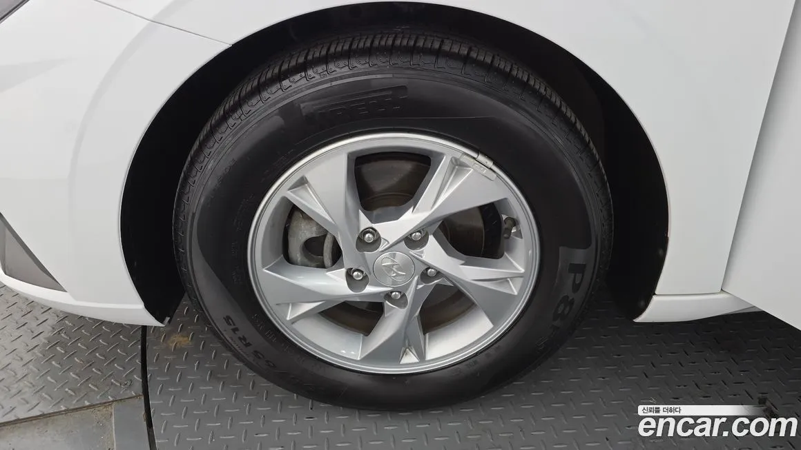 Hyundai AVANTE 2021 из KR, фото 5