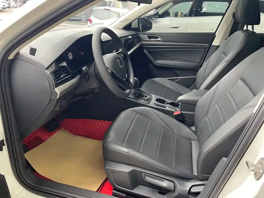 Volkswagen Lavida 2022 из CN, фото 4