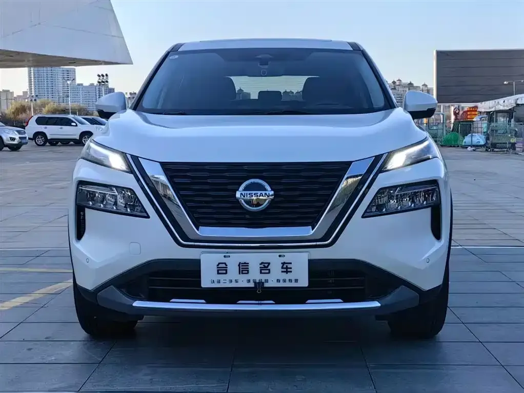 Nissan X-Trail 2022 из CN, фото 2