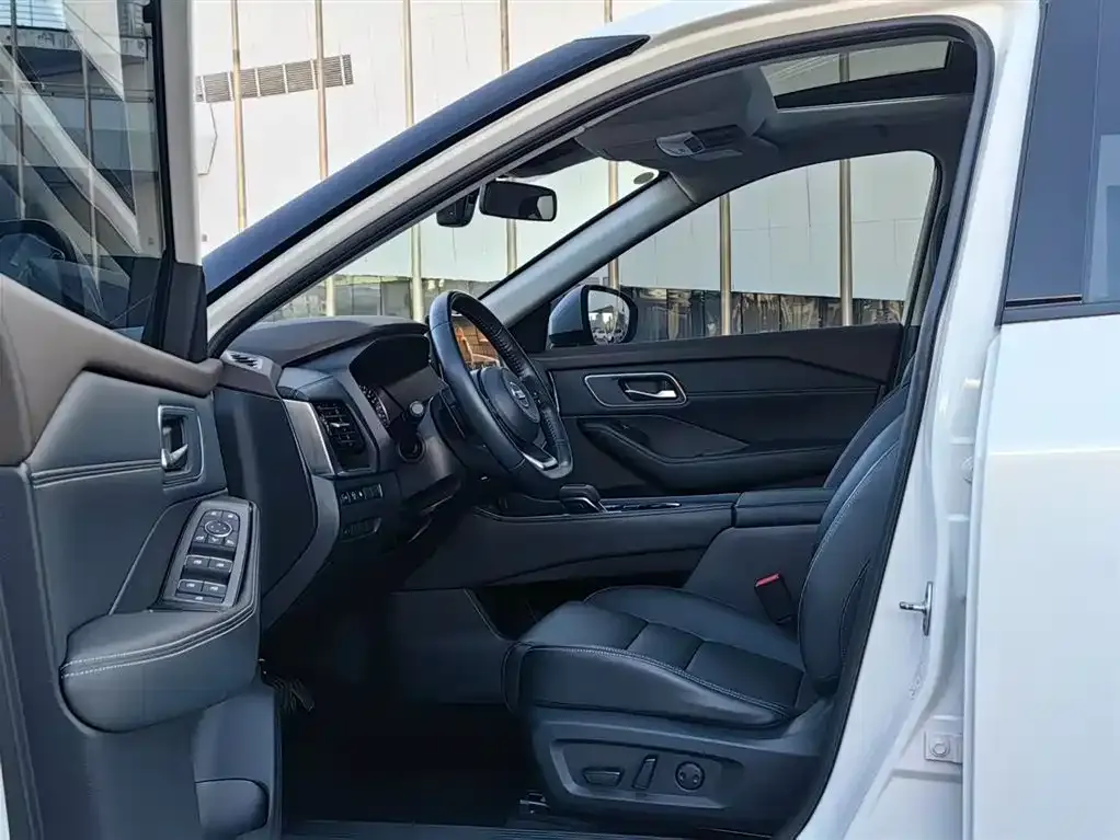 Nissan X-Trail 2022 из CN, фото 5