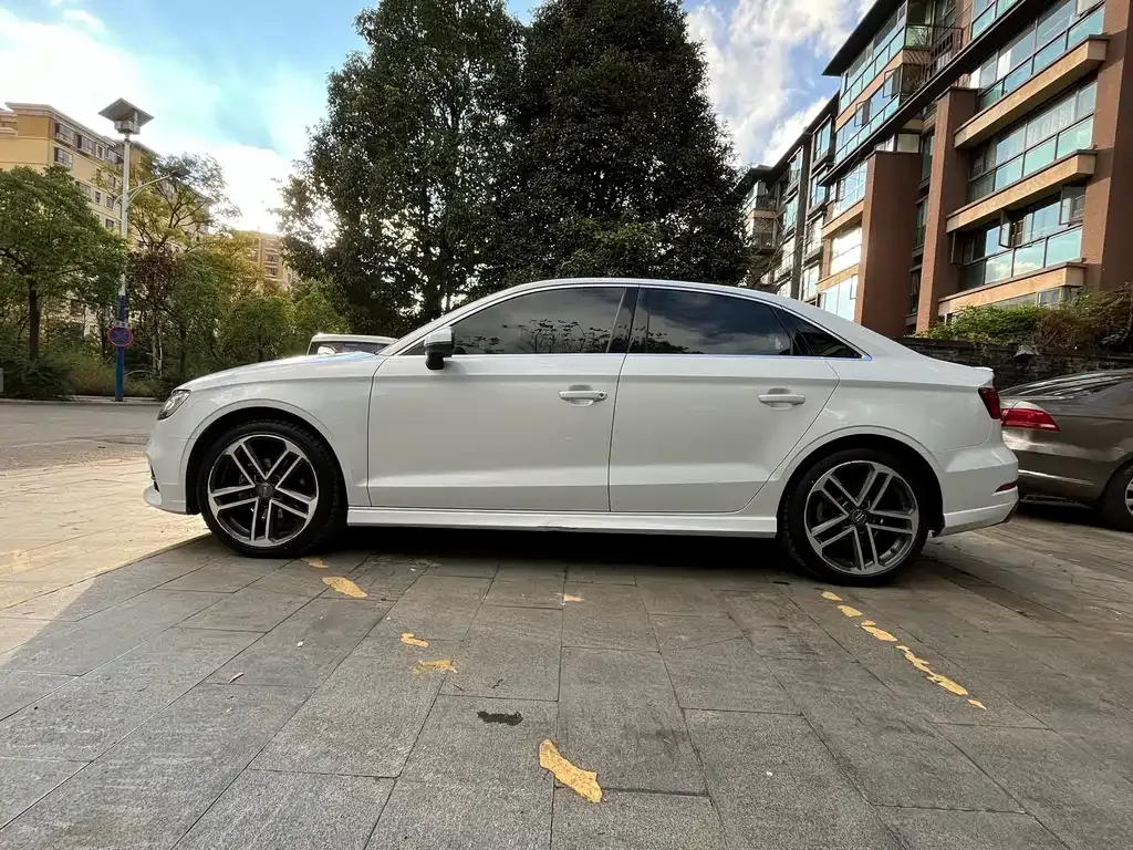 Audi A3 2021 из CN, фото 9
