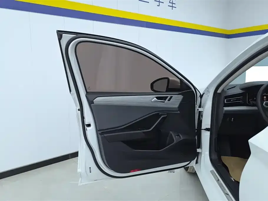 Volkswagen Sagitar 2022 из CN, фото 7