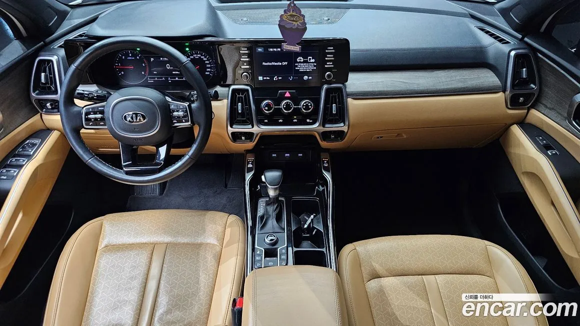 Kia Sorento — фото 7