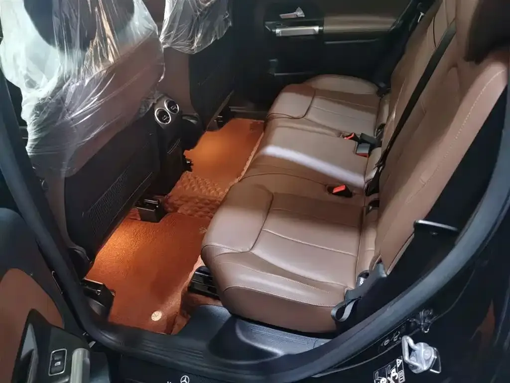 Mercedes-Benz GLB 2021 из CN, фото 8