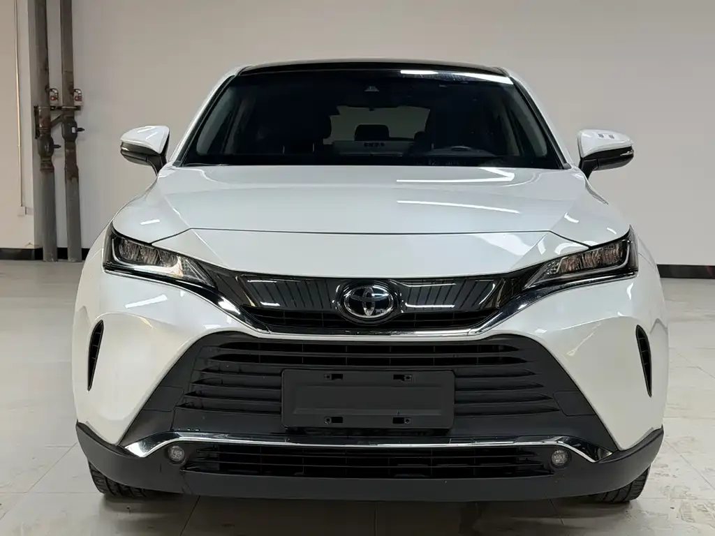 Toyota Harrier 2021 из CN, фото 2