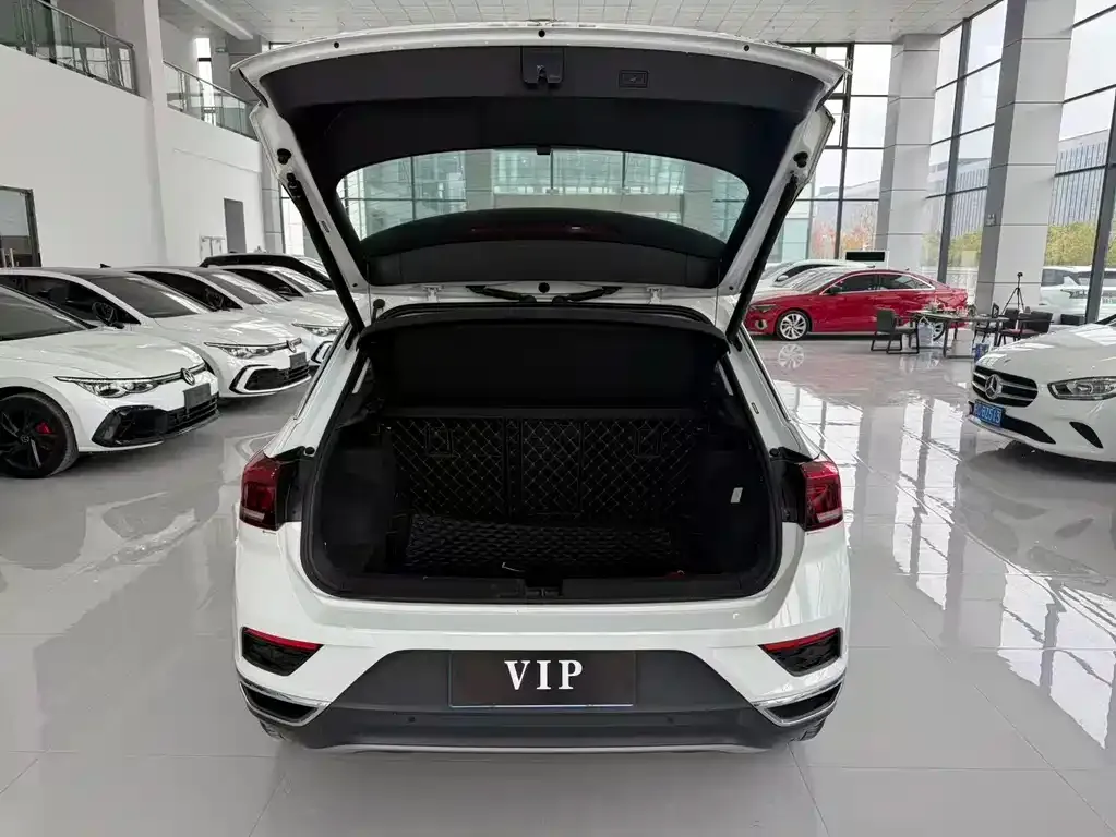 Volkswagen T-Roc 2022 из CN, фото 10