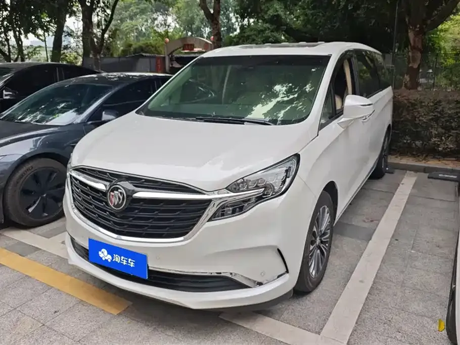 Buick GL8 2022 из CN, фото 1