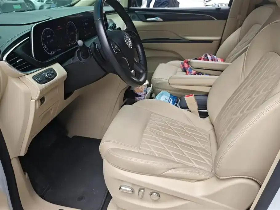 Buick GL8 2022 из CN, фото 9