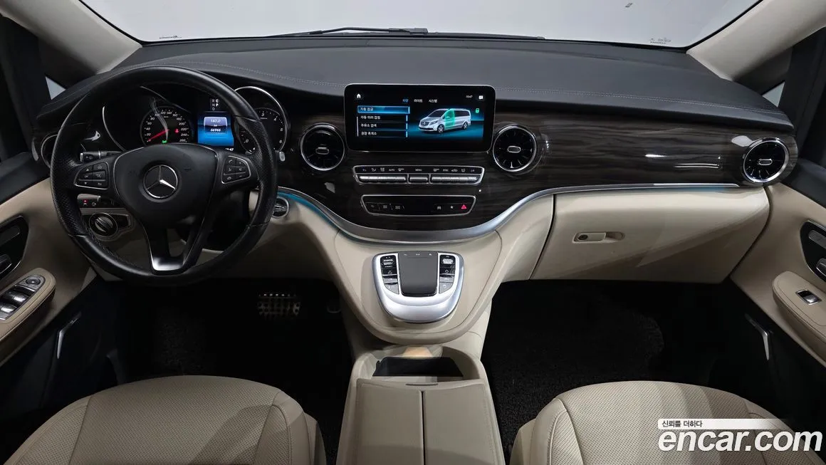 Mercedes-Benz V-Class 2022 из KR, фото 7