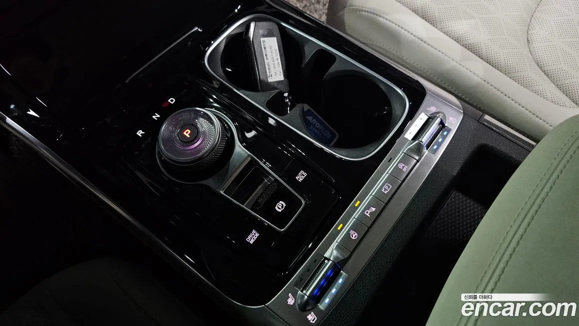 Kia Carnival — фото 9