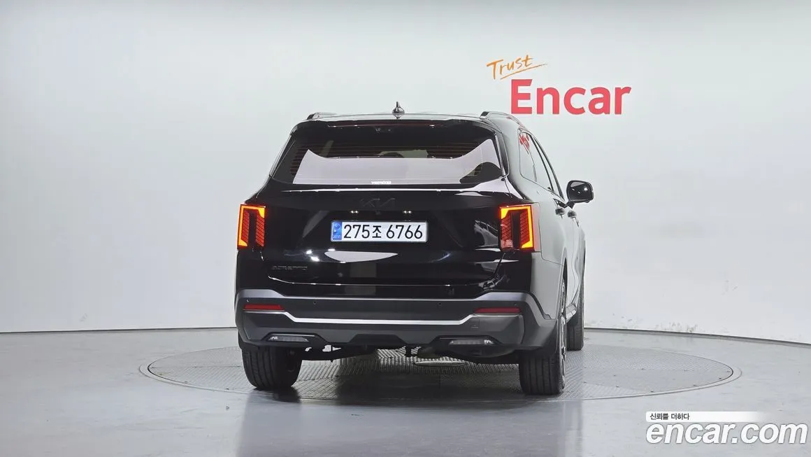 Kia Sorento — фото 4