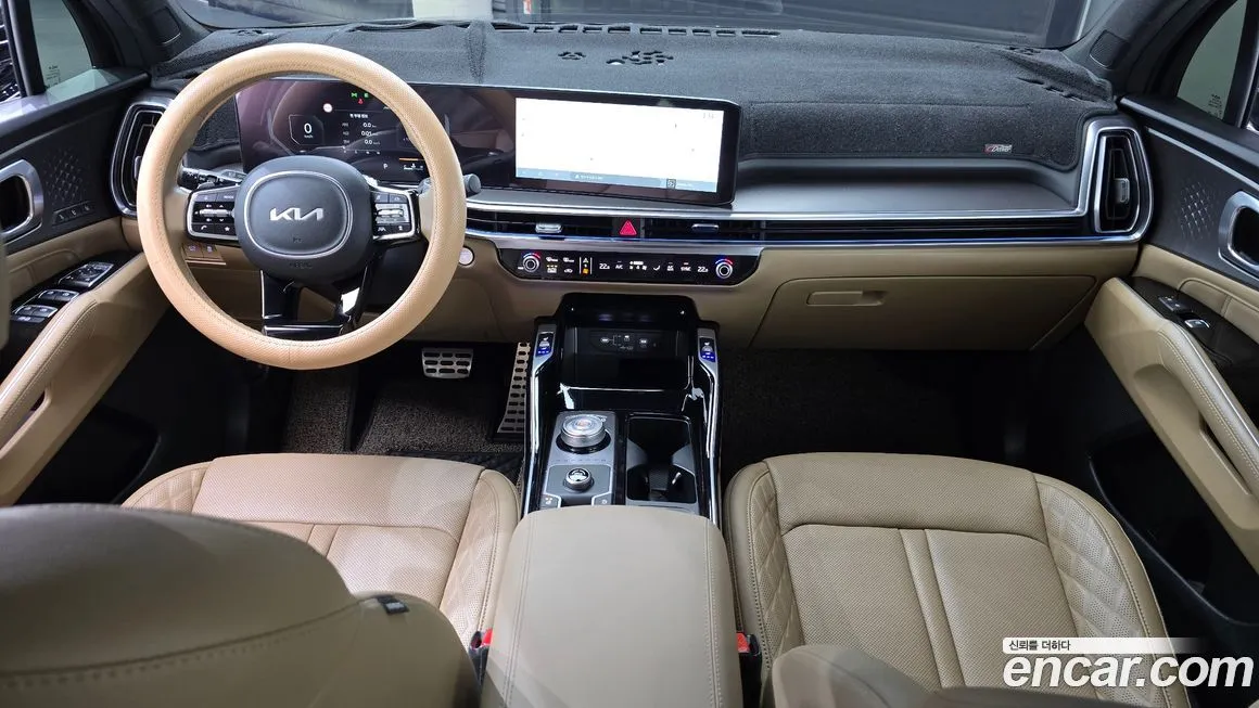 Kia Sorento — фото 7