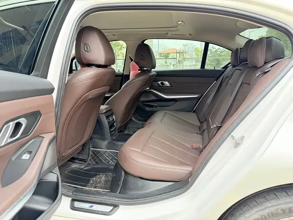 BMW 3 Series — фото 10
