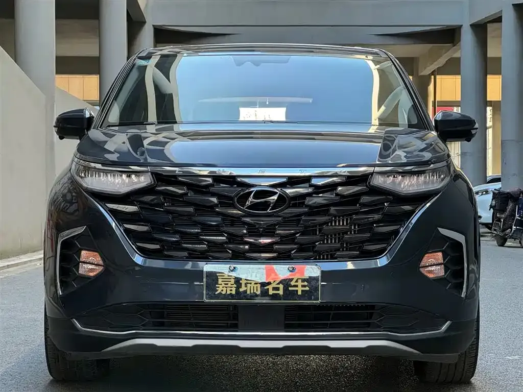 Hyundai Custo — фото 2