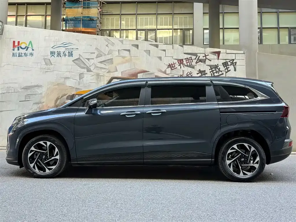 Hyundai Custo — фото 3