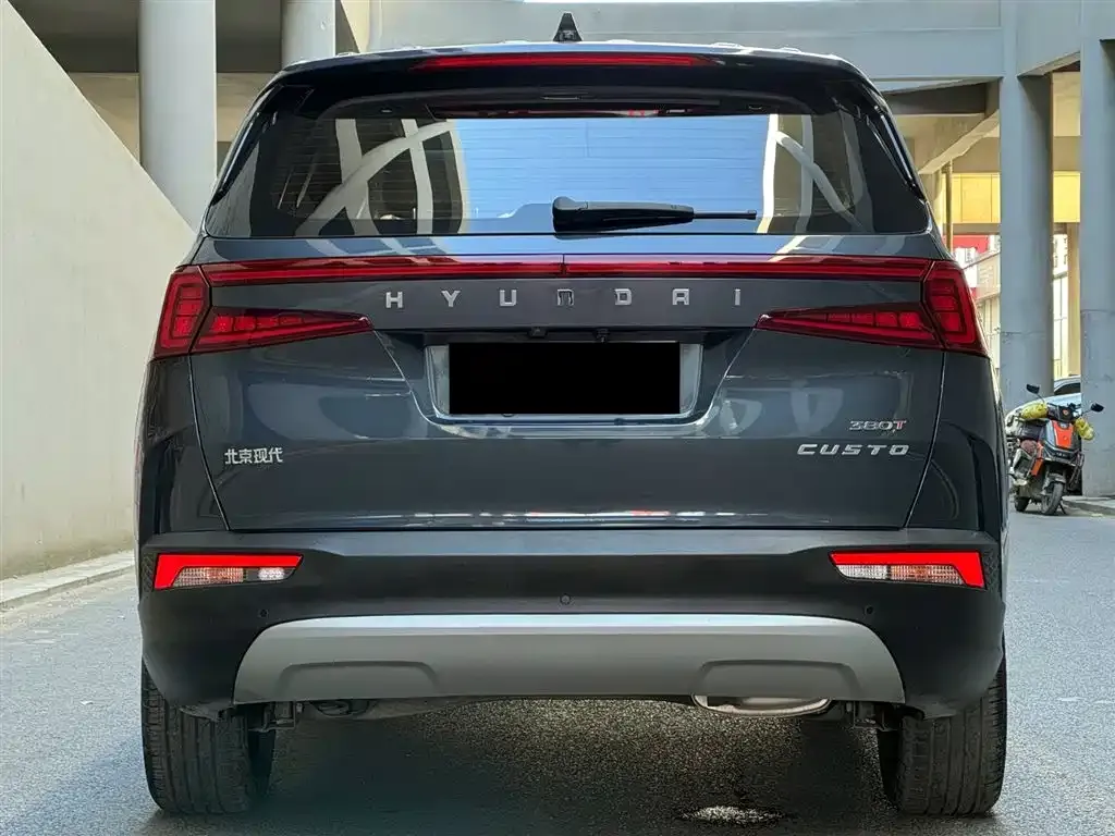 Hyundai Custo — фото 4