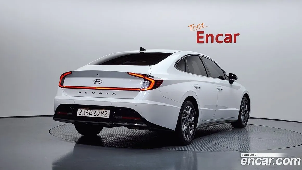 Hyundai Sonata — фото 2