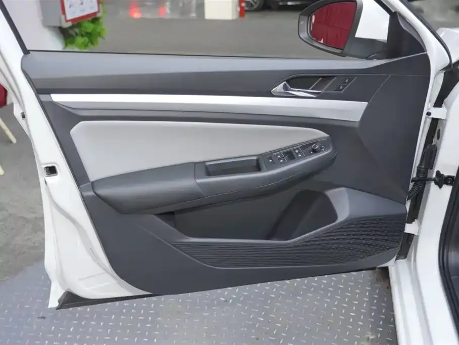 Volkswagen Bora 2025 из CN, фото 9
