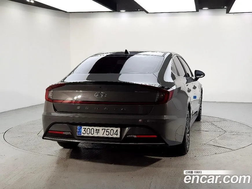 Hyundai Sonata 2021 из KR, фото 3