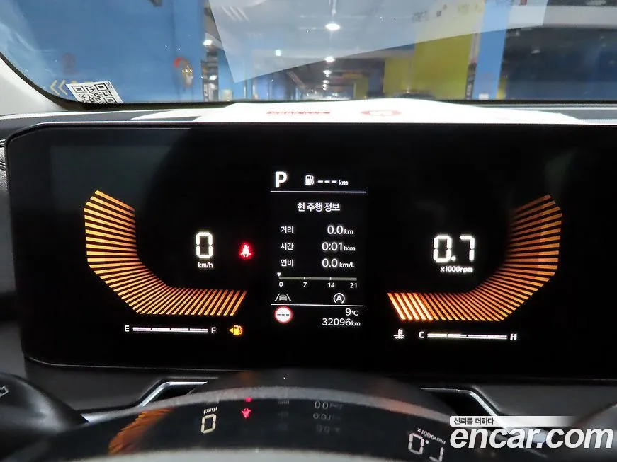 Kia Sorento — фото 10