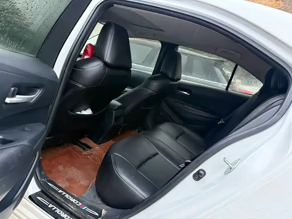 Toyota Corolla 2023 из CN, фото 5