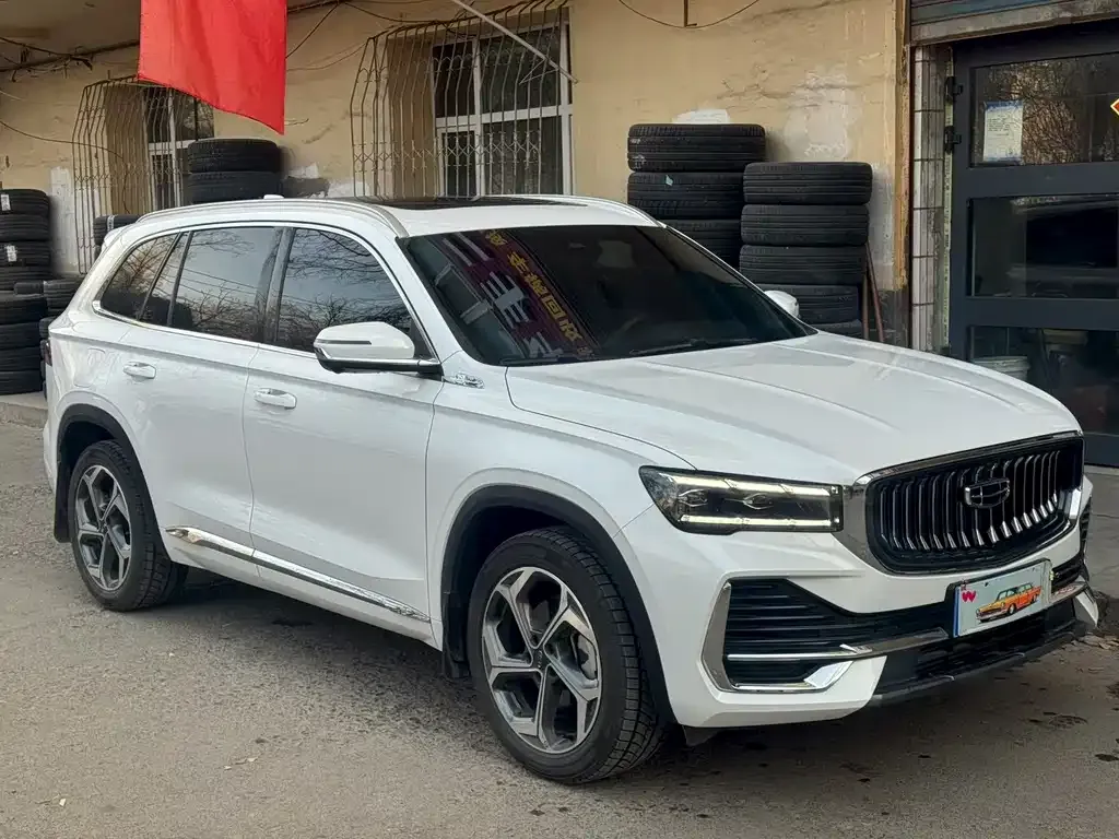 Geely Xingyue L — фото 1