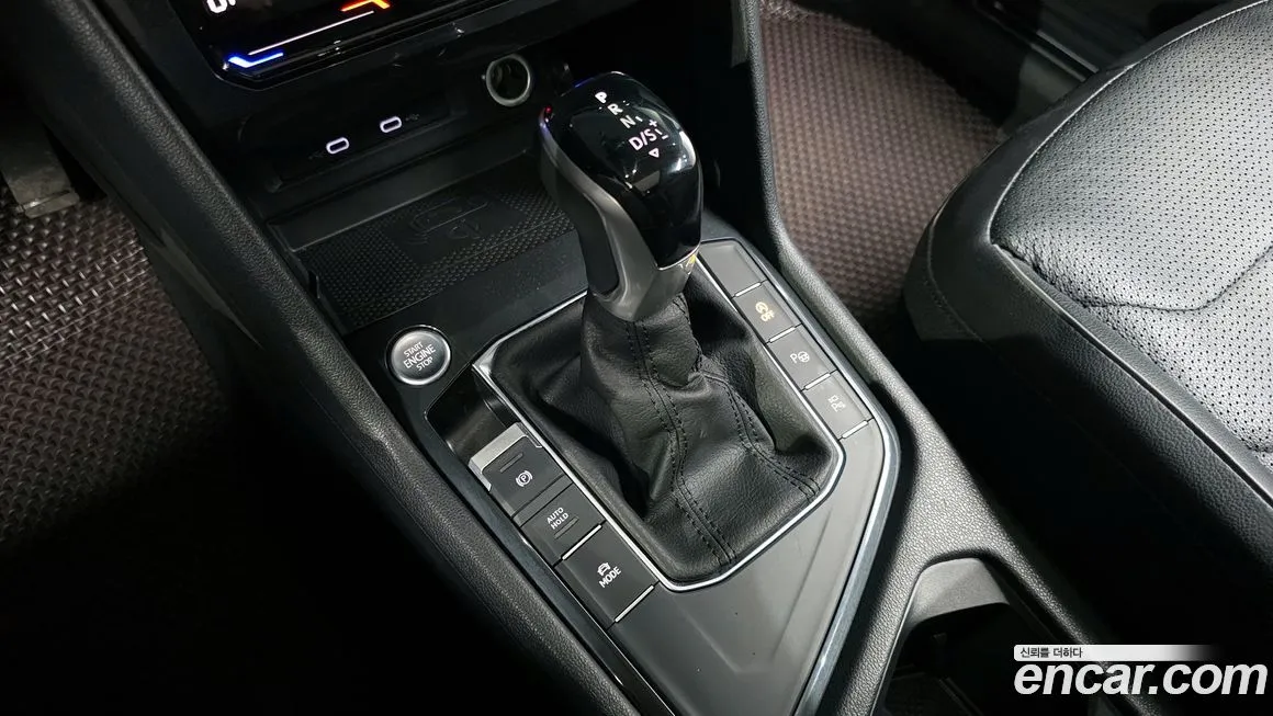 Volkswagen Tiguan 2021 из KR, фото 9