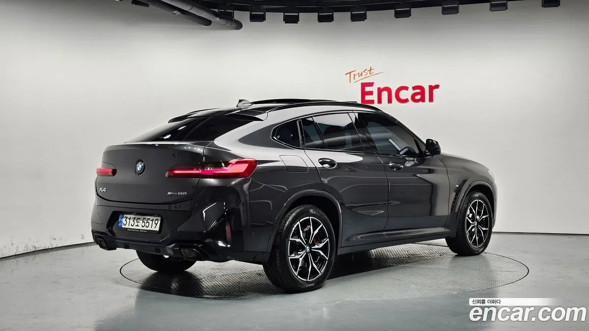 BMW X4 2022 из KR, фото 2