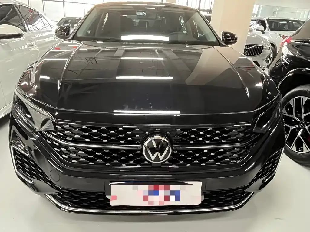 Volkswagen Passat — фото 2