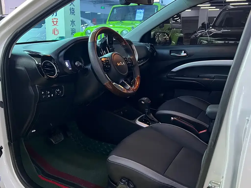 Kia KX1 2022 из CN, фото 7