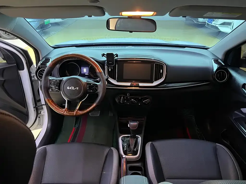 Kia KX1 2022 из CN, фото 9