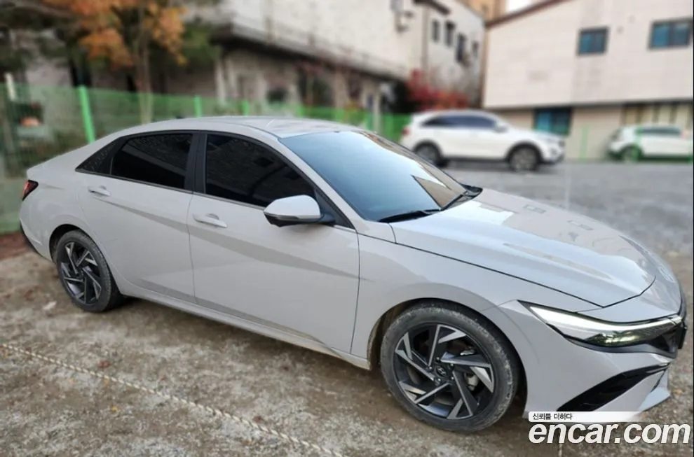 Hyundai AVANTE — фото 2