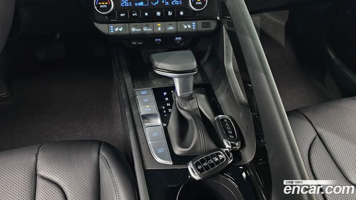 Hyundai AVANTE — фото 9