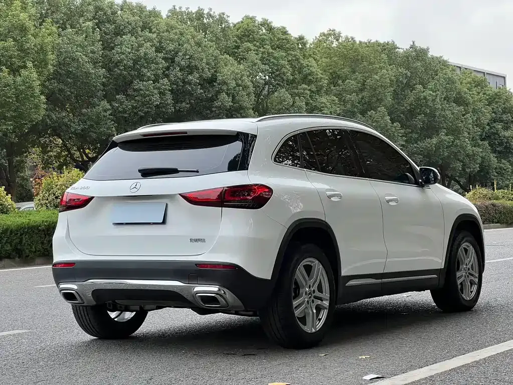 Mercedes-Benz GLA 2023 из CN, фото 4