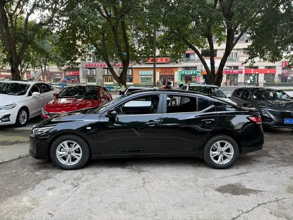 Nissan Sylphy 2025 из CN, фото 3