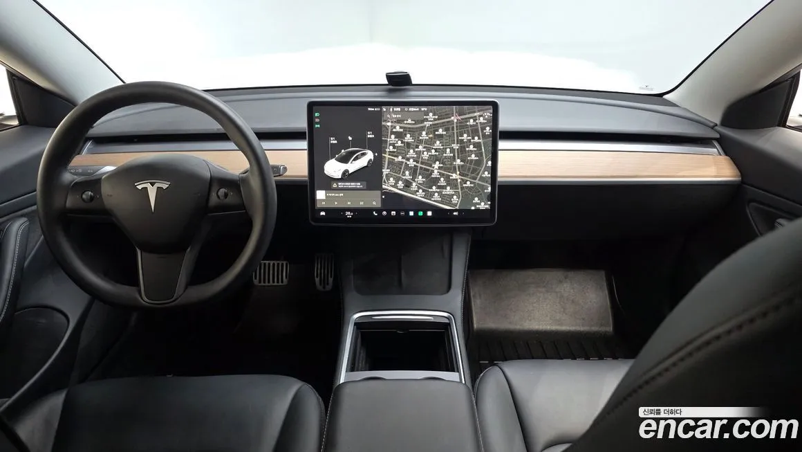 Tesla Model 3 — фото 7