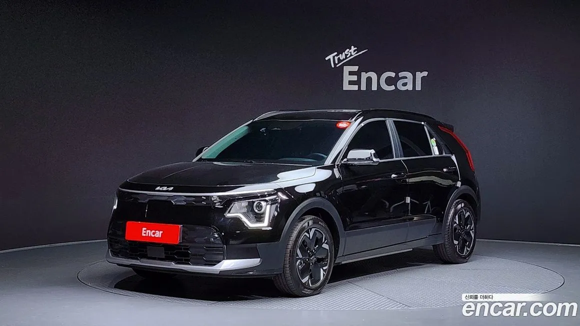 Kia Niro — фото 1