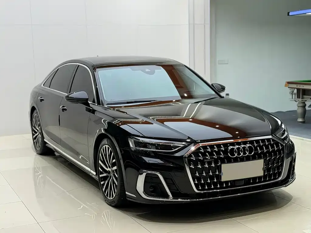 Audi A8 2023 из CN, фото 3