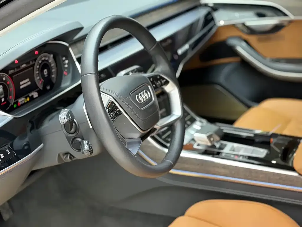 Audi A8 2023 из CN, фото 7