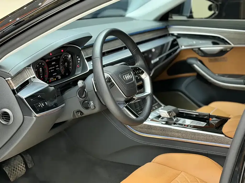Audi A8 2023 из CN, фото 9