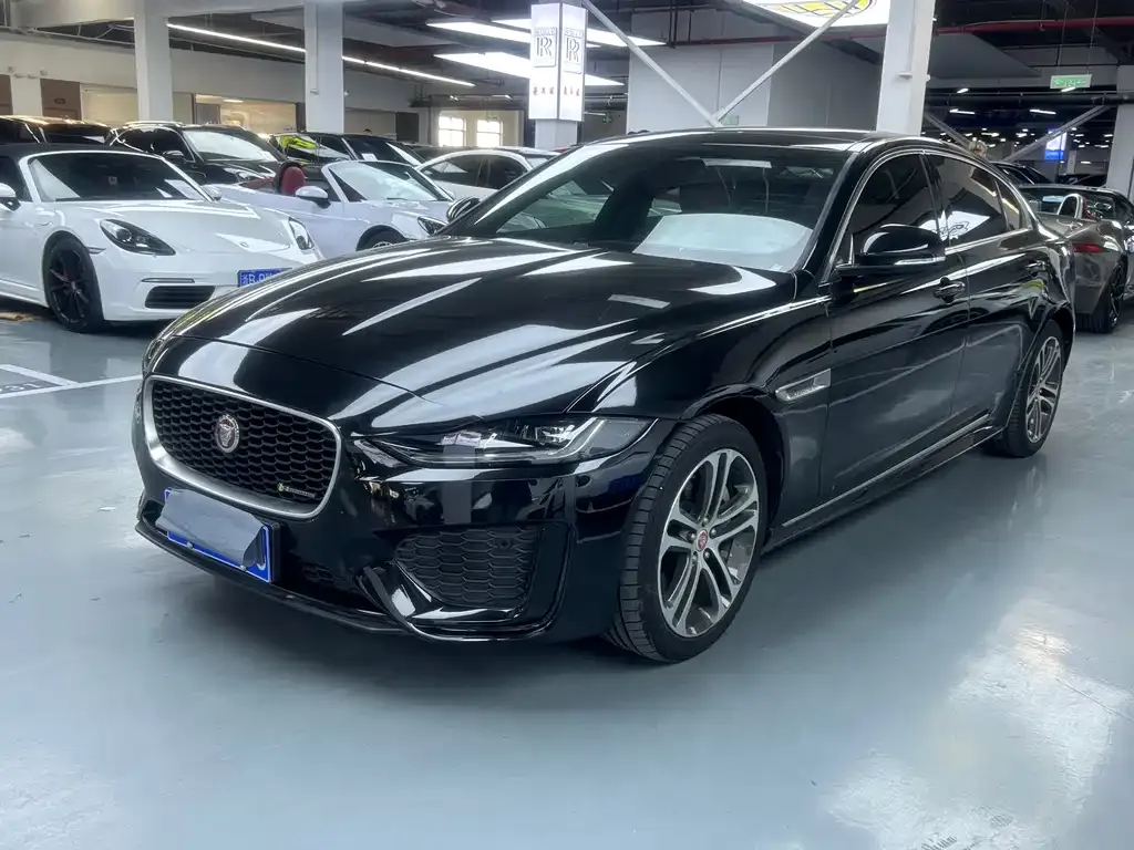 Jaguar XEL — фото 1